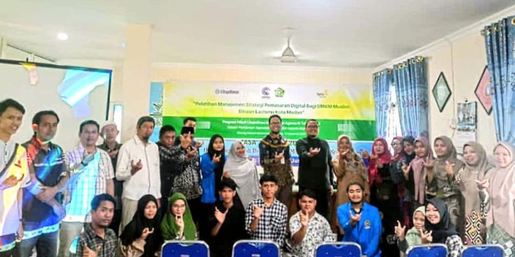 Tingkatkan Kapasitas UMKM Medan: Kolaborasi DOSEN dan HMJ MBS FAI UMSU serta Lazismu Dalam Pelatihan Digital Marketing, Didukung Hibah Kemenag RI